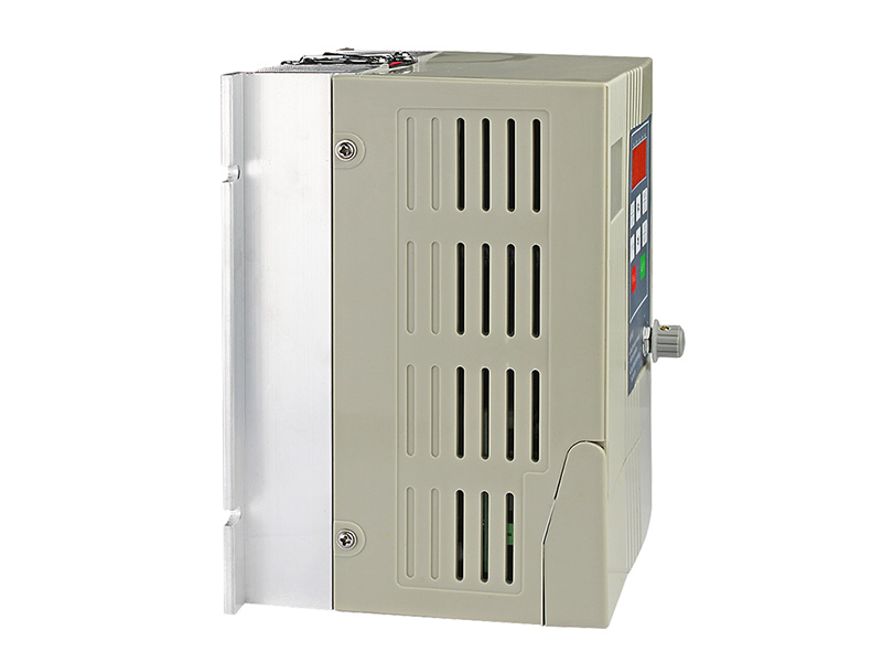 4000H通用變頻器，變頻器三相380V，變頻器廠家，電機變頻器